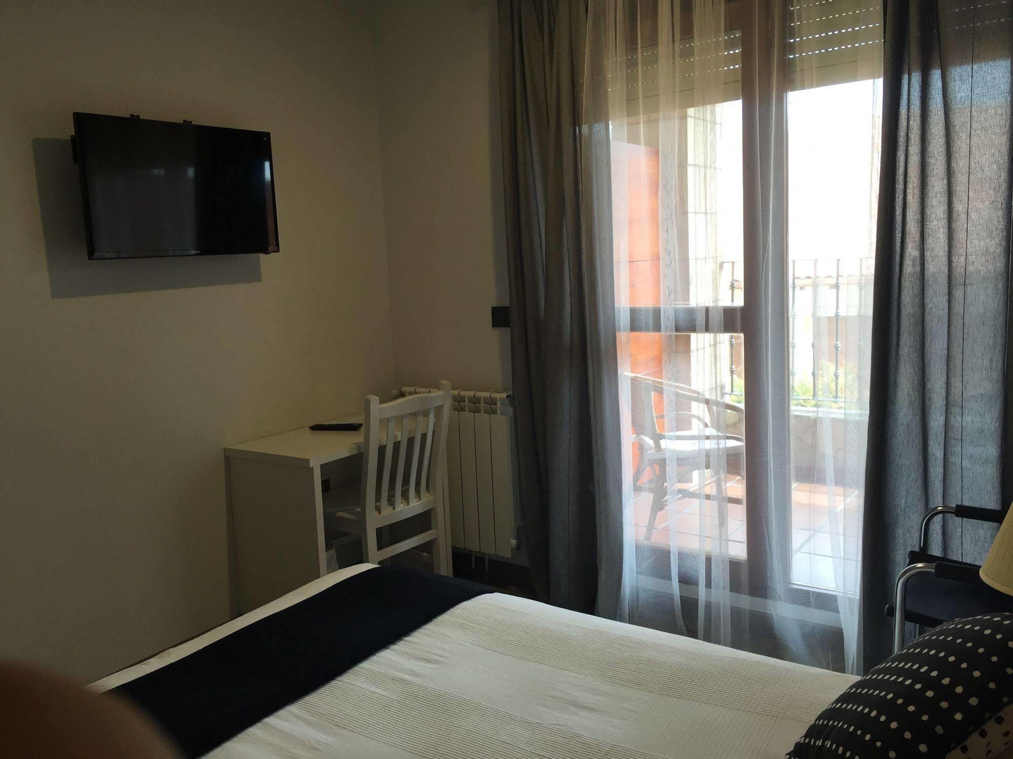 Hosteria La Moraleja Solares Zewnętrze zdjęcie