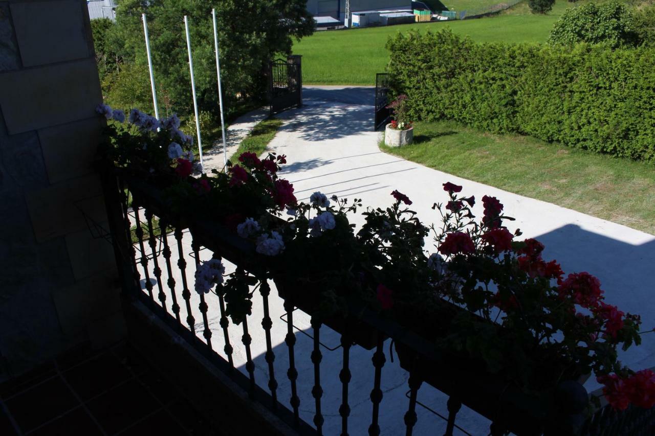 Hosteria La Moraleja Solares Zewnętrze zdjęcie